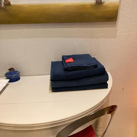 King Size Lounge 76m2 De Confort Au Centre מולהאוס