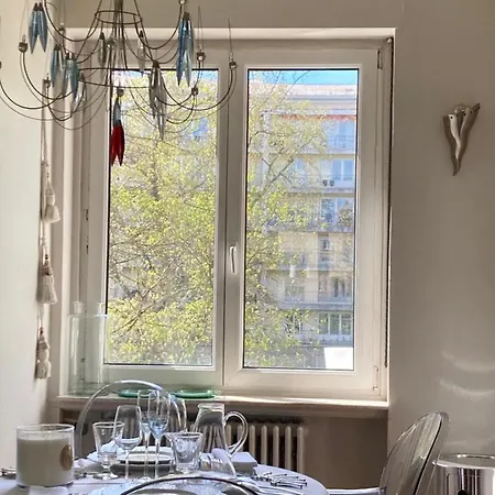 King Size Lounge 76m2 De Confort Au Centre דירה מולהאוס