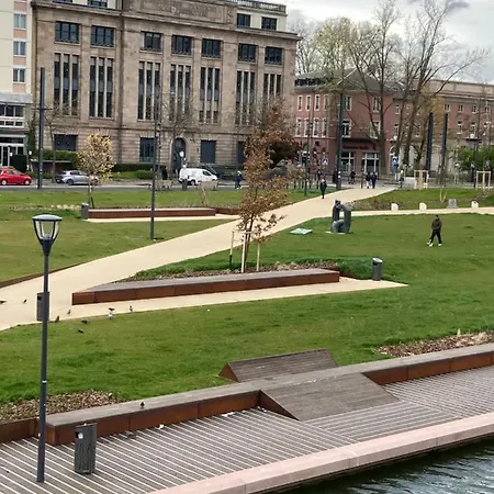 King Size Lounge 76m2 De Confort Au Centre