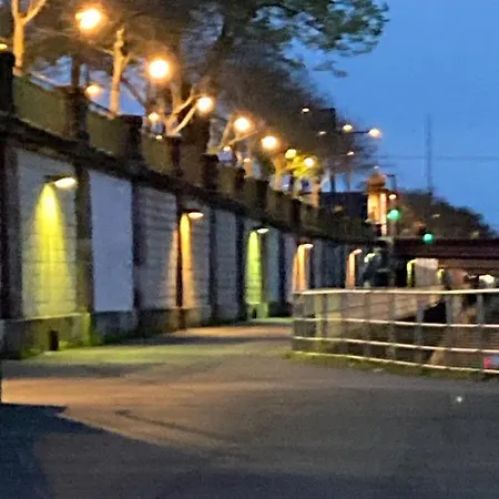 King Size Lounge 76m2 De Confort Au Centre *